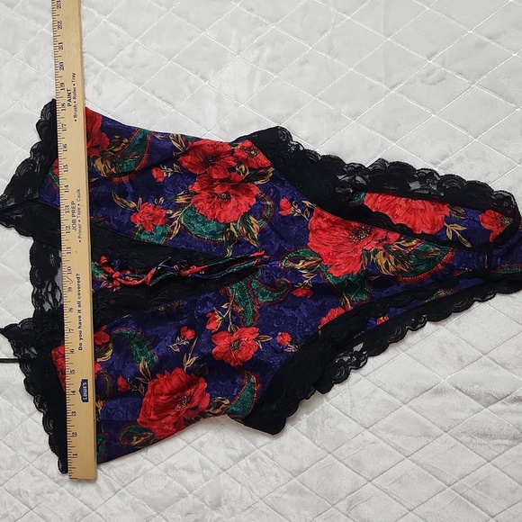 Vintage 80's 90's Floral Black Lace Lined V-Neck Teddy Trashy Lingerie  SzS - Picture 6 of 8